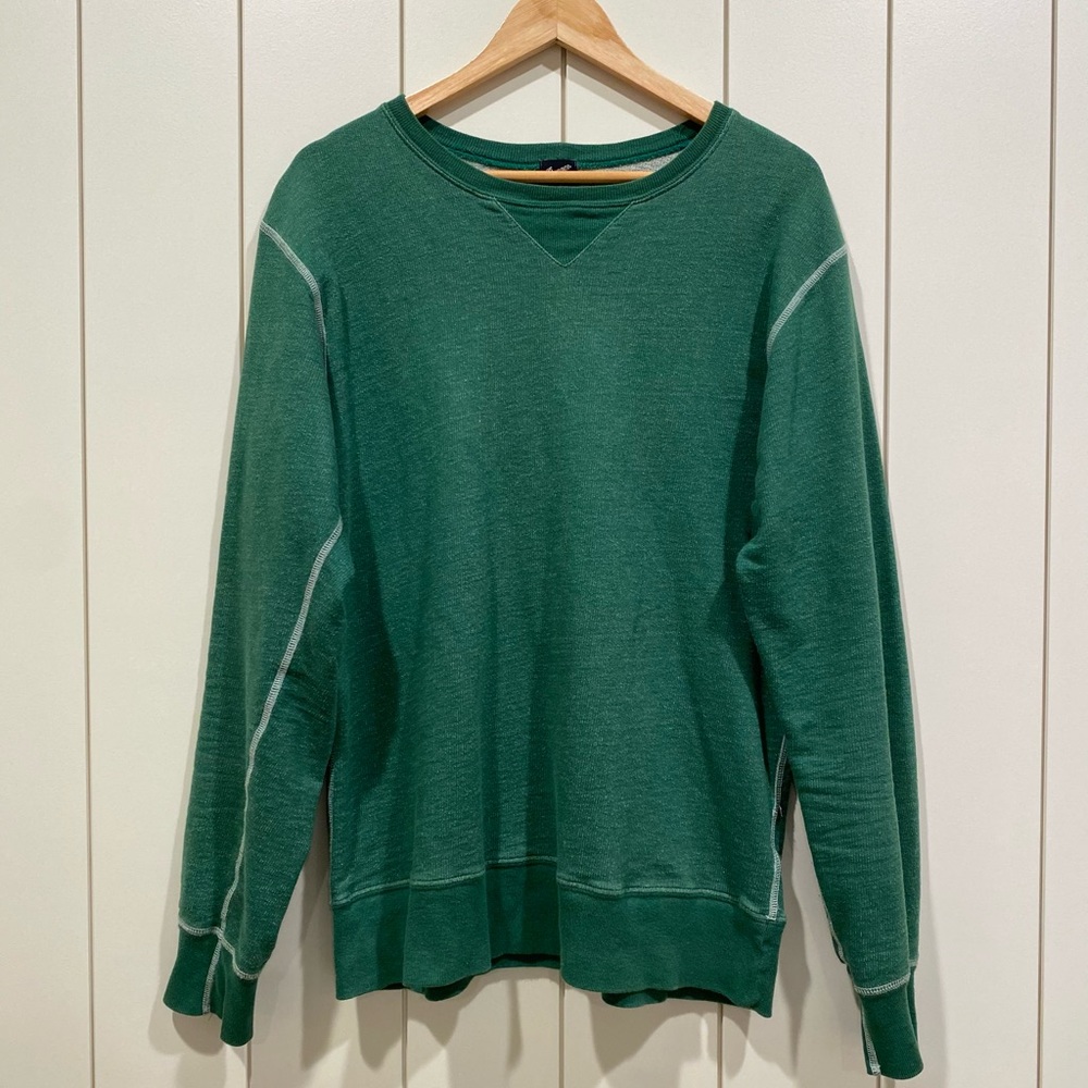 Danner “made in USA” crew neck sweatshirt.